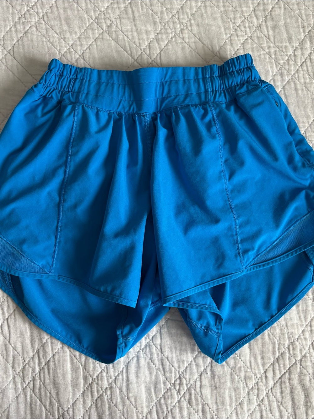 Lululemon Hotty Hot Blue Shorts - Size 6